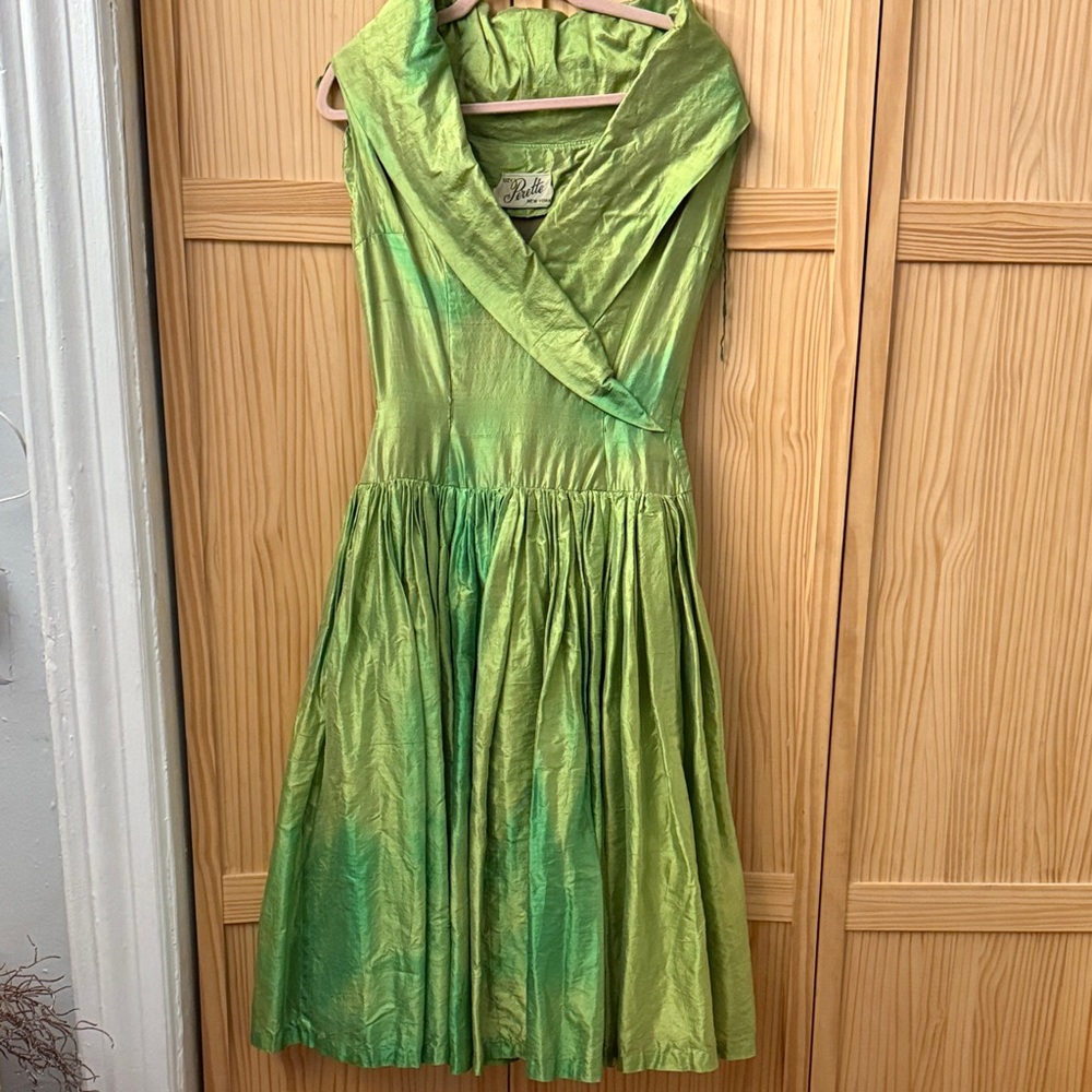 Suzy Perette green vintage silk dress